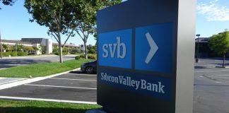 Banks’ Values Plummet as Depositors Seek Higher Rates b2b